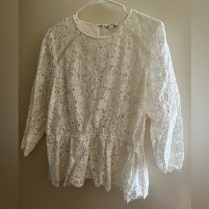 EXPRESS women’s XL peplum laced top in cream